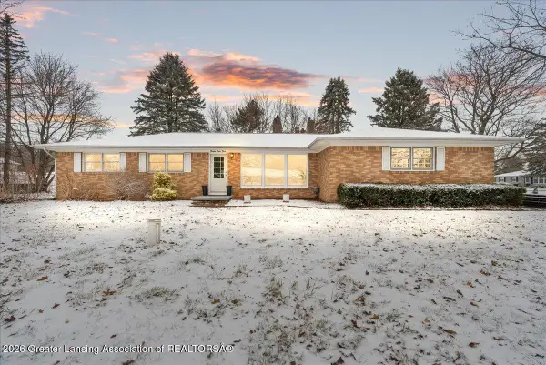 2055 Holly Drive, Charlotte, MI 48813