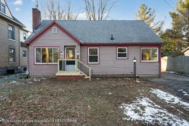 735 N Cochran Avenue, Charlotte, MI 48813 - Image #1