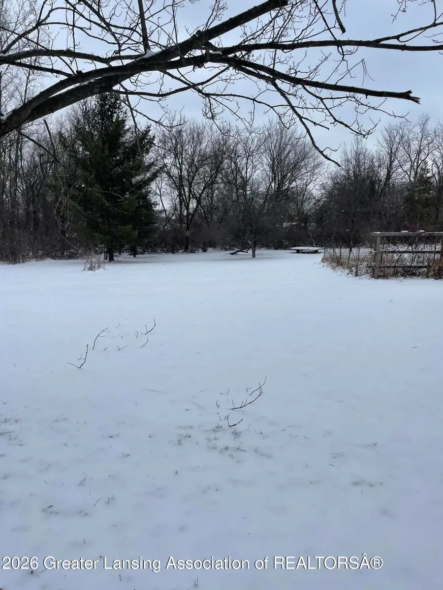 1230 W Wieland Road, Lansing, MI 48906 - Image #2
