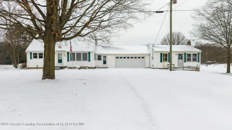 7220 E 5 Point Highway, Eaton Rapids, MI 48827 - Image #2