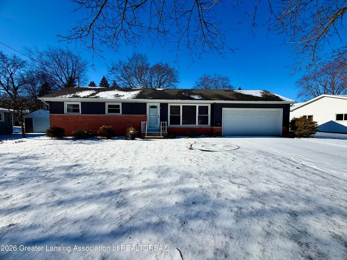 510 S Baker Street, Saint Johns, MI 48879 - Image #1