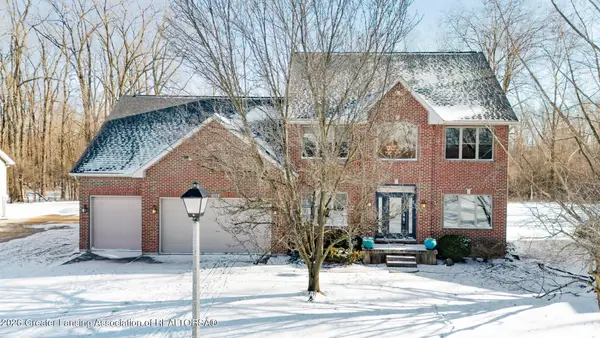 943 Abbey Road, East Lansing, MI 48823
