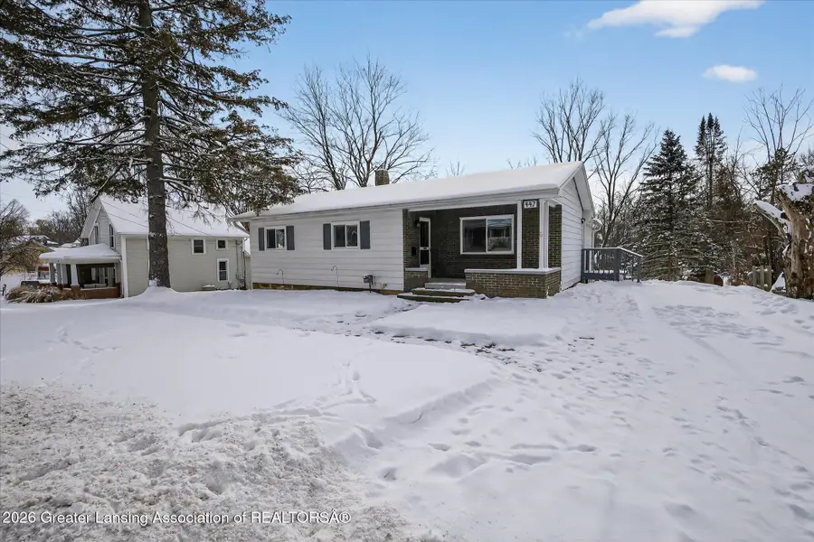 447 W Main Street, Grand Ledge, MI 48837 - Image #2