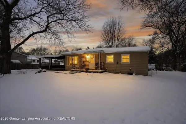 15940 Elmira Street, Lansing, MI 48906