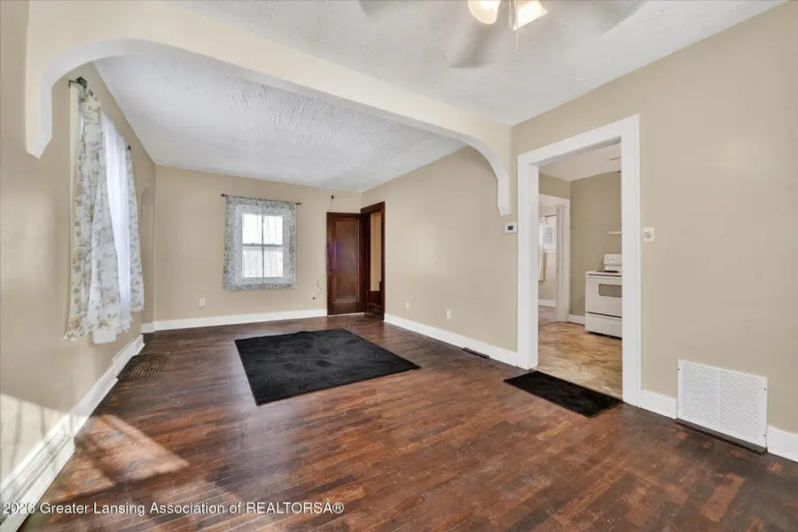 1706 N Martin Luther King Jr Boulevard, Lansing, MI 48915 - #3