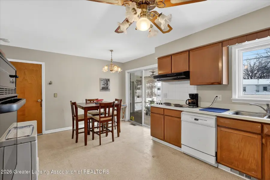 3723 Weger Place, Lansing, MI 48910 - #2