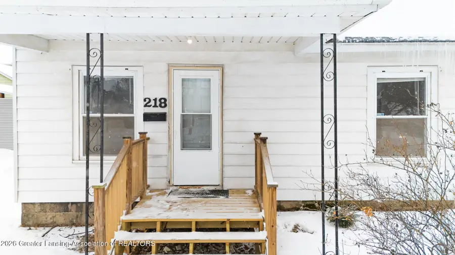 218 E Elm Street, Lansing, MI 48910 - #2