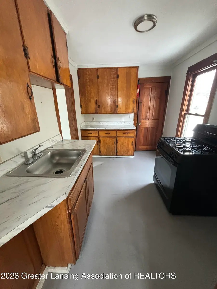 1019 Daleford Avenue, Lansing, MI 48915 - #2