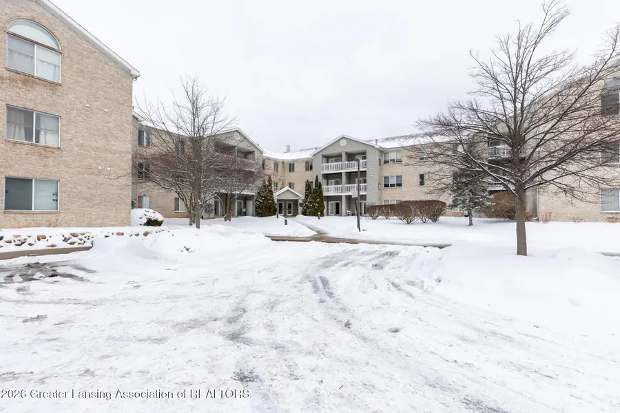 338 W Saginaw Street #46, East Lansing, MI 48823 - #2