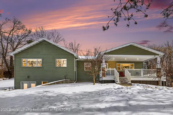 7169 Sherwood Highway, Bellevue, MI 49021