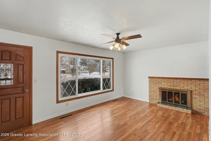 230 Elizabeth Drive, Owosso, MI 48867 - #2