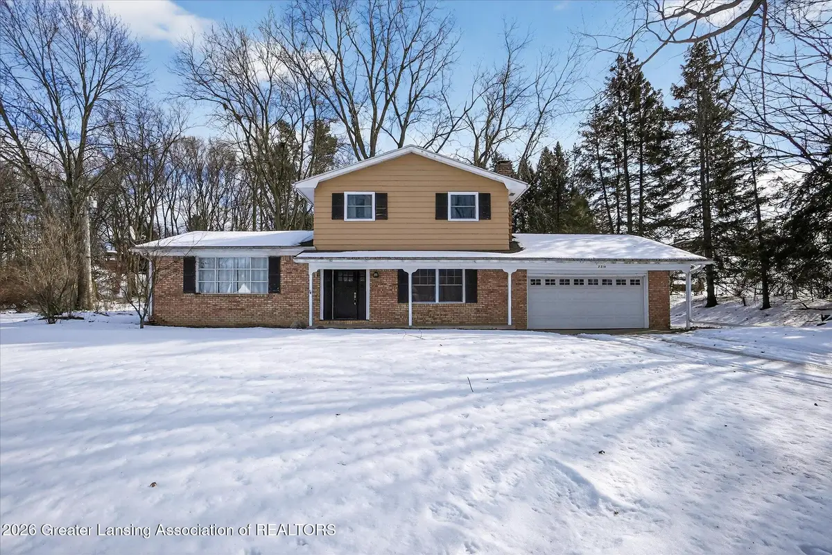 2216 River Court, Lansing, MI 48917 - #1