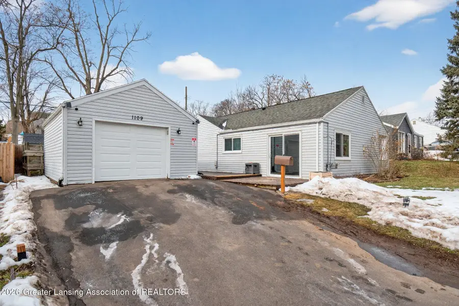 1109 Westfield Road, Lansing, MI 48917 - #2