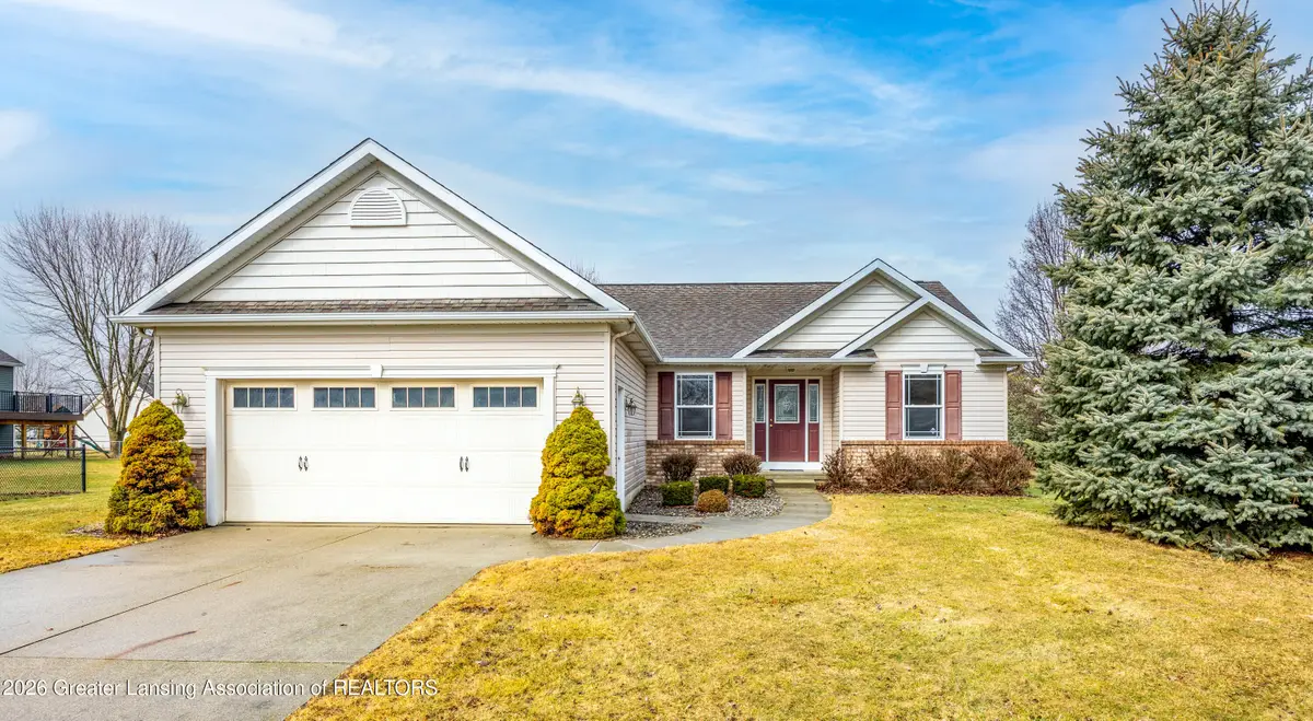 992 Pennine Ridge Way, Grand Ledge, MI 48837 - #1