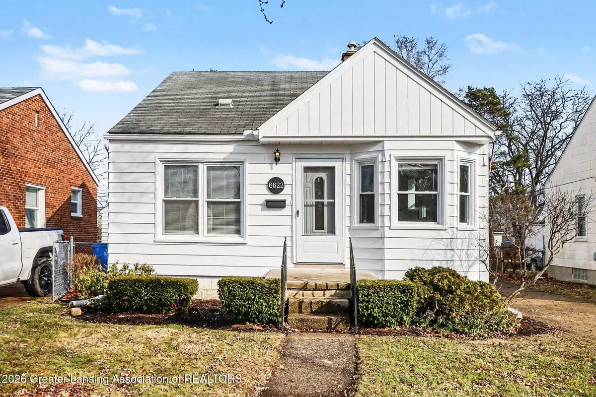 6622 Dolphin, Dearborn Heights, MI 48127 - #1