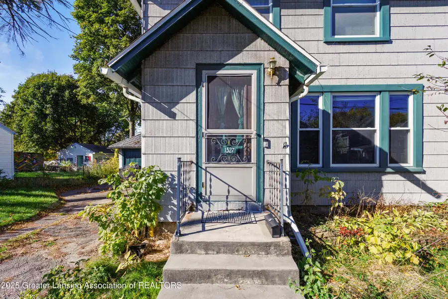 1527 Massachusetts Avenue, Lansing, MI 48906 - #2