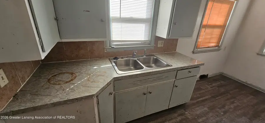 1615 Roseneath Avenue, Lansing, MI 48915 - #3