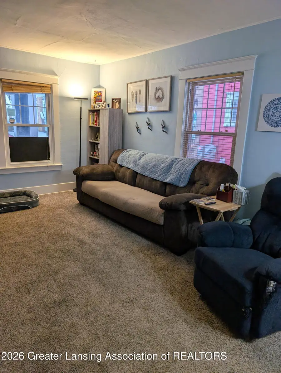 723 N Francis Avenue, Lansing, MI 48912 - #3