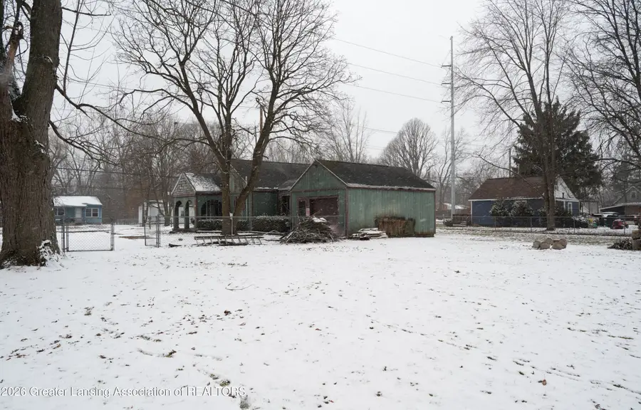 1808 W Jolly Road, Lansing, MI 48910 - #3