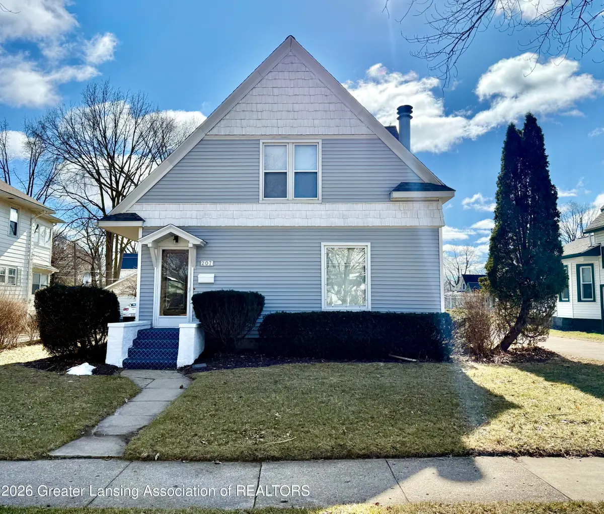 207 W End Street, Alma, MI 48801 - #1