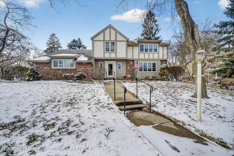 3781 Sandlewood Drive, Okemos, MI 48864 - #2