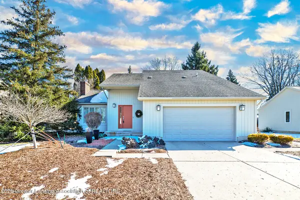 1510 Sand Point Drive, Lansing, MI 48917