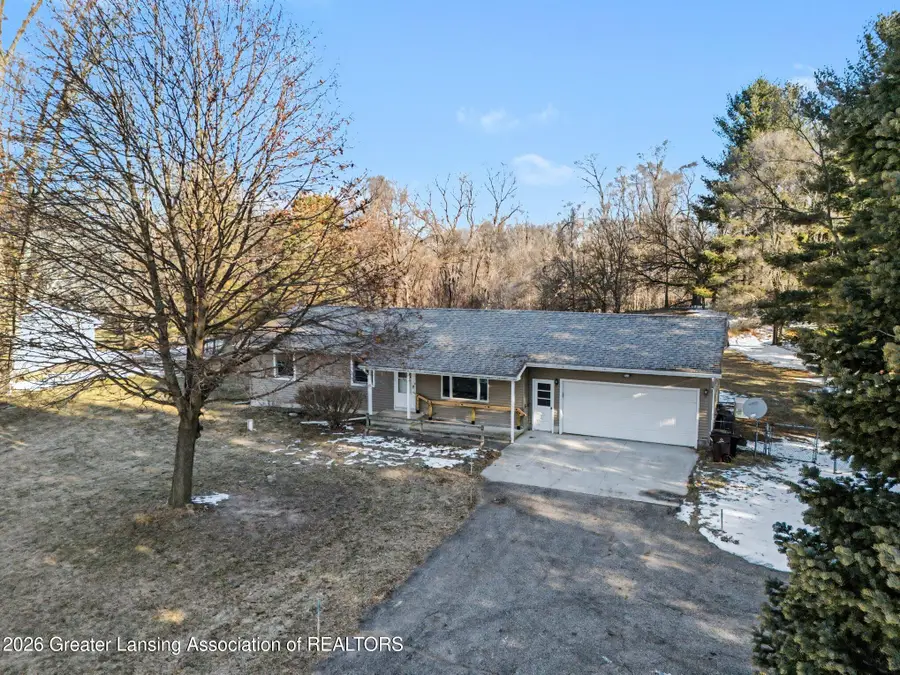 972 W Dexter Trail, Mason, MI 48854 - #2