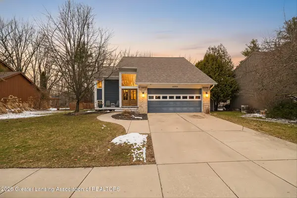 6046 Oakpark Trail, Haslett, MI 48840