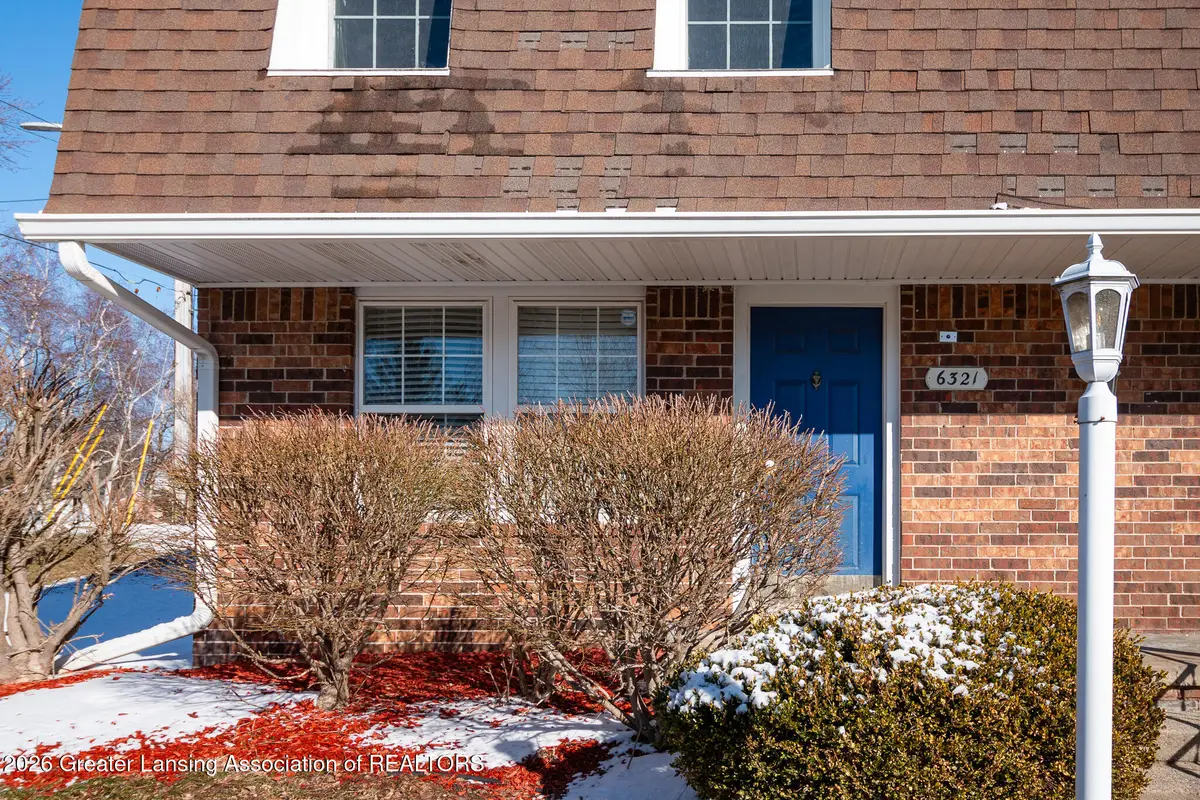 6321 Beechfield Drive, Lansing, MI 48911 - #1