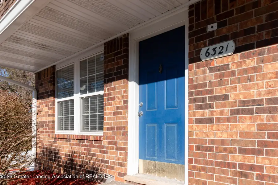 6321 Beechfield Drive, Lansing, MI 48911 - #2