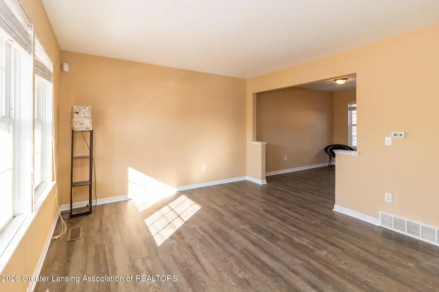 6321 Beechfield Drive, Lansing, MI 48911 - #3