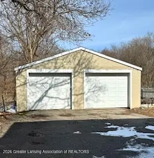 124 W Willow Street, Lansing, MI 48906 - #3