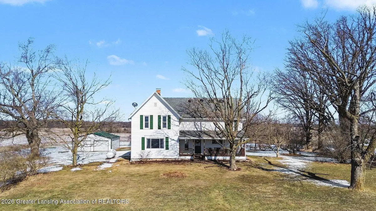 6260 W Chadwick Road, Dewitt, MI 48820 - #1