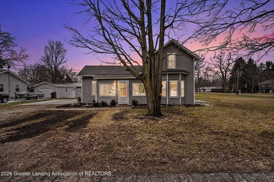 323 Church Street, Laingsburg, MI 48848 - #2