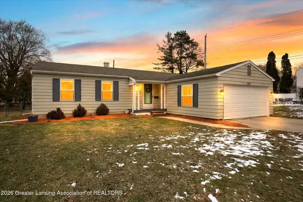 2315 Groesbeck Avenue, Lansing, MI 48912