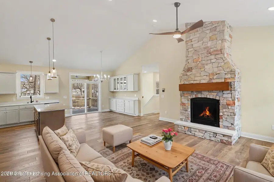 917 Chickasaw Drive, Mason, MI 48854 - #3