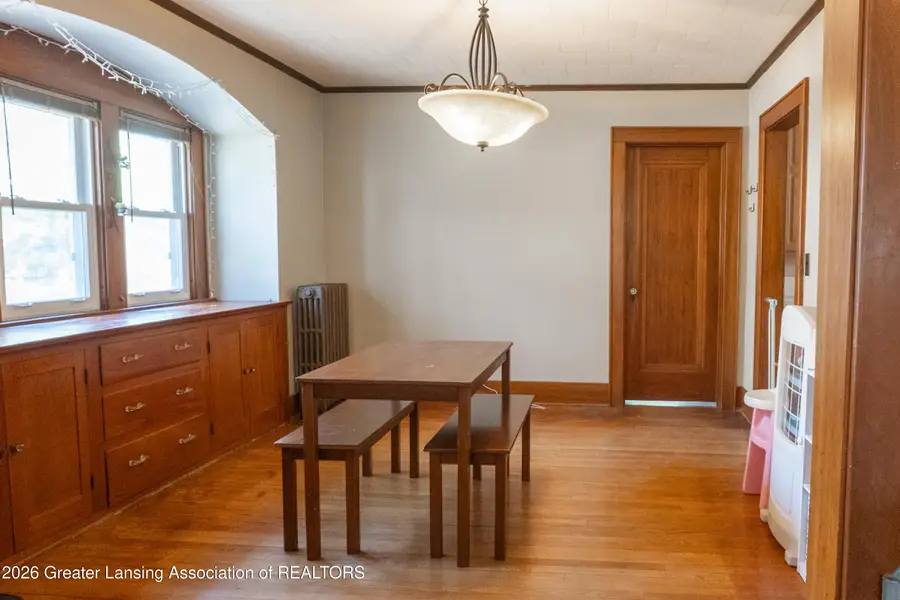 908 N Walnut Street, Lansing, MI 48906 - #2