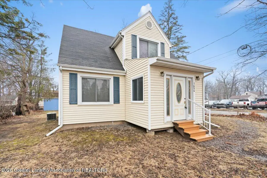 1654 Lake Lansing Road, Haslett, MI 48840 - #2