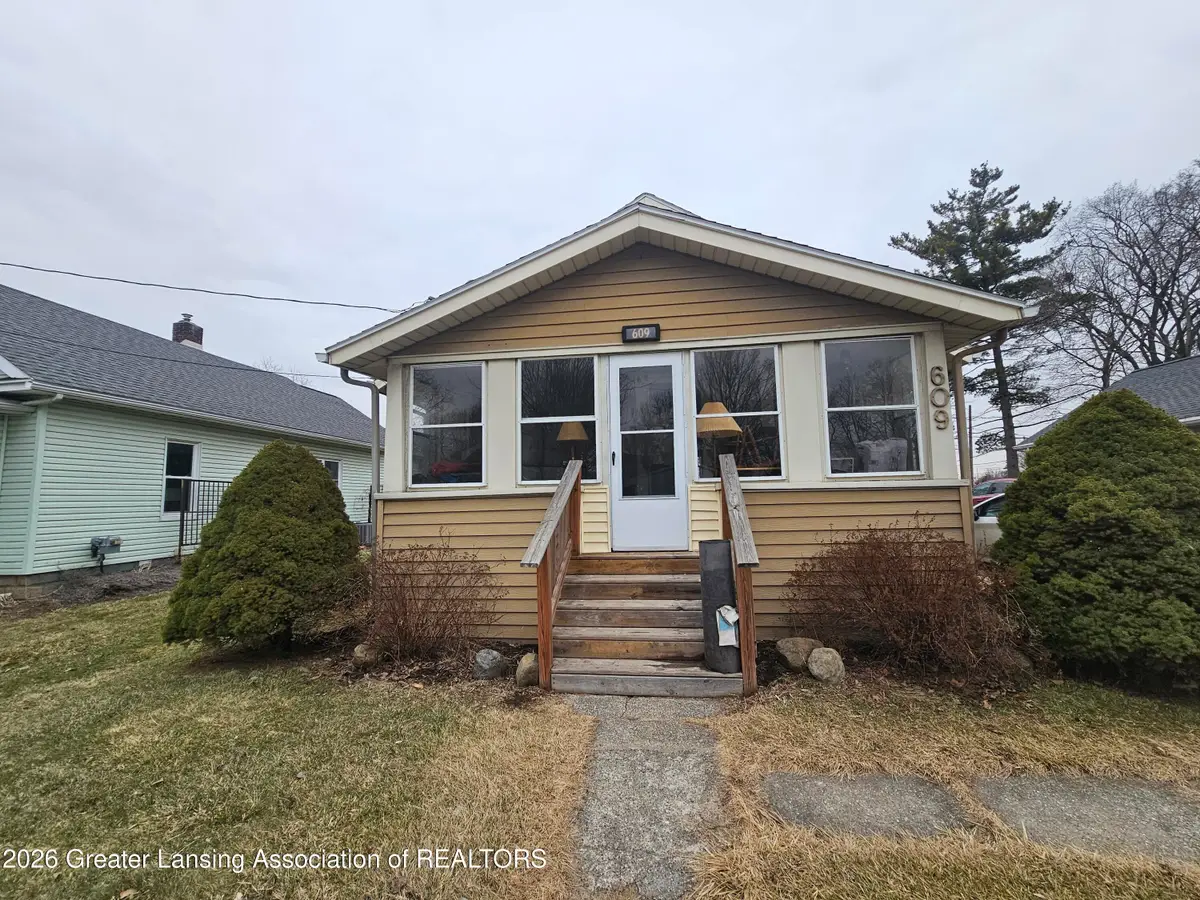 609 S Rosemary Street, Lansing, MI 48917 - #1