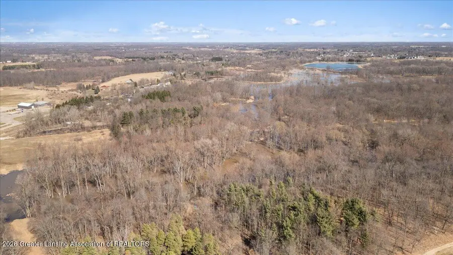 9383 E Round Lake Road, Laingsburg, MI 48848 - #2