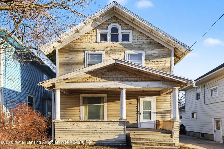 307 E Mount Hope Avenue, Lansing, MI 48910 - #2