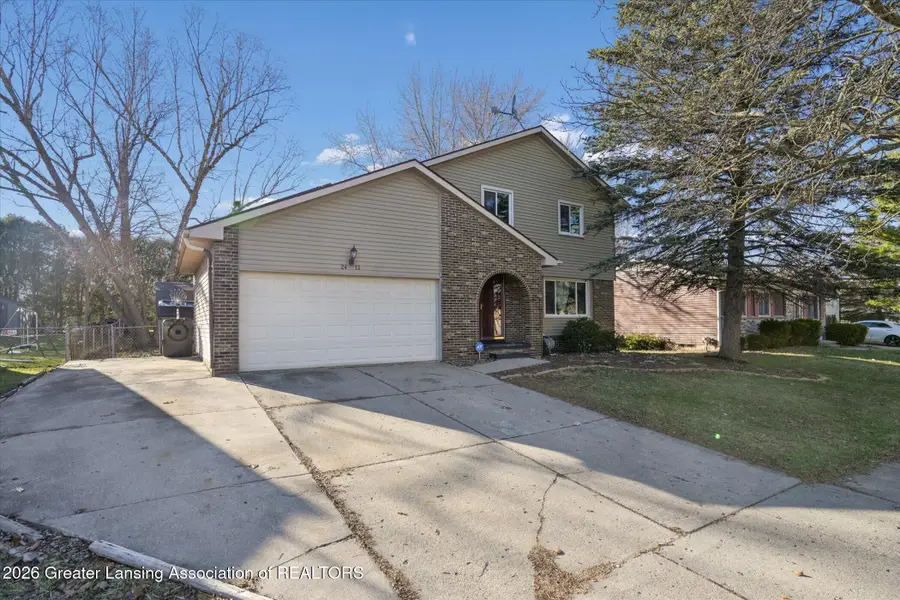 2413 Beacon Hill Drive, Lansing, MI 48906 - #2