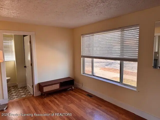 2600 Maplewood Avenue, Lansing, MI 48910 - #3