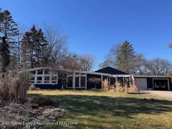 815 Knoll Road, East Lansing, MI 48823