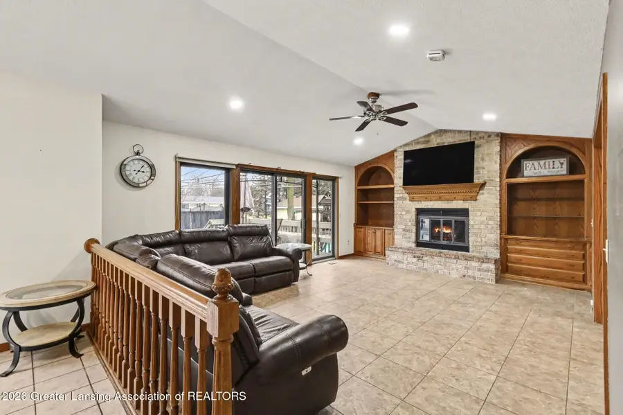 7383 E Saint Joe Highway, Grand Ledge, MI 48837 - #2