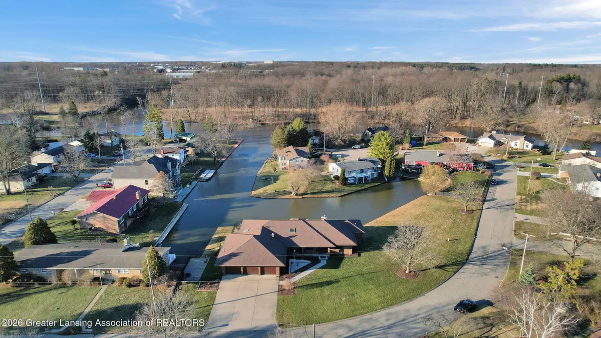 10289 Lafayette Lane, Dimondale, MI 48821 - #1