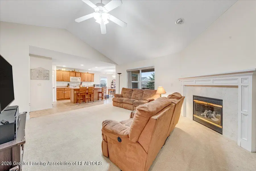 981 Saint Johns Chase, Grand Ledge, MI 48837 - #3