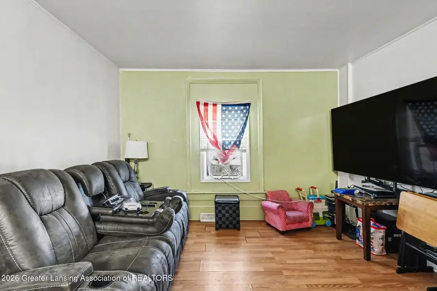 1612 S Washington Avenue, Lansing, MI 48910 - #3