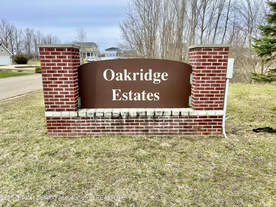 422 Oakwood Drive, Charlotte, MI 48813 - #2