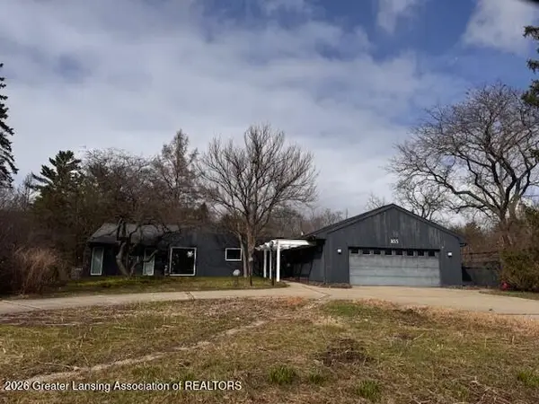 855 Lantern Hill Drive, East Lansing, MI 48823